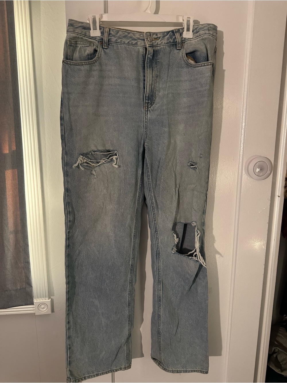 PacSun Light Blue Denim Jeans with Tan Leather Patch